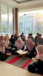 Perteguh Nilai Spiritual, Pascasarjana Universitas Al-Qolam Malang Gelar Khotmil Qur’an